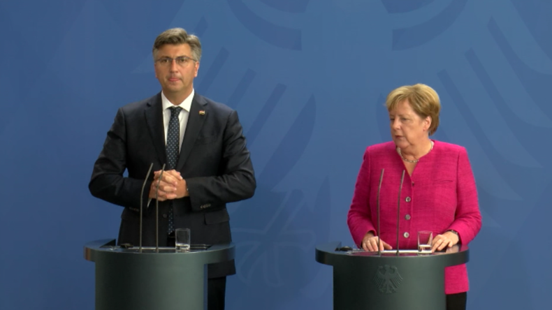 "Rechtsstaat durchsetzen" - Merkel gibt Statement zu Tod und Protesten in Chemnitz ab 