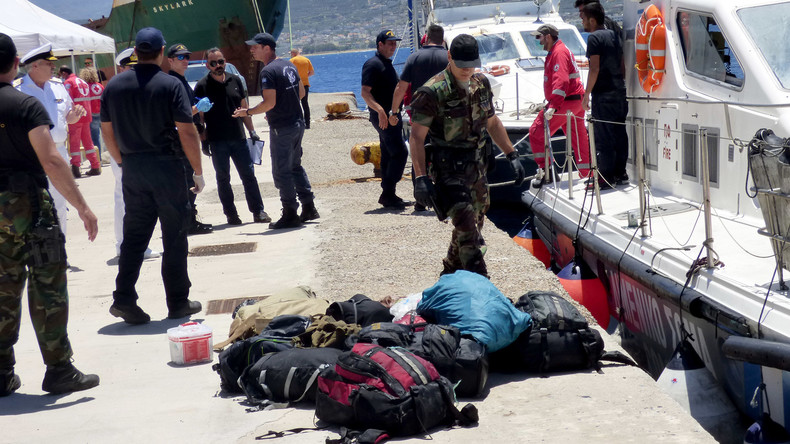 Polizei auf Kreta hindert Migranten mit gefälschten Pässen an Weiterreise 