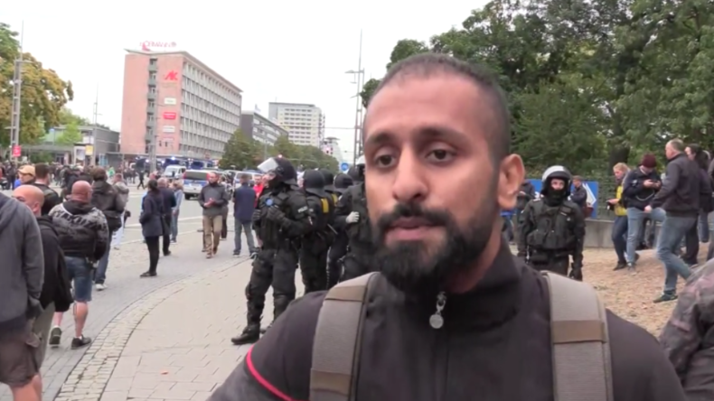 Youtuber mit Migrationshintergrund in Chemnitz unterwegs: "Rechter Mob? Mir tut hier keiner was"