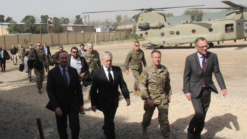 US-Verteidigungsminister Mattis überraschend zu Besuch in Kabul 