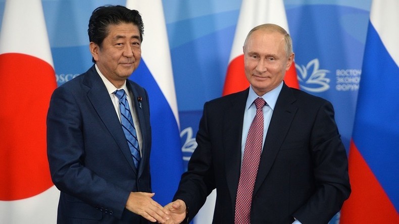 Putin bietet Shinzō Abe Friedensabkommen bis Jahresende an - ohne Vorbedingungen 