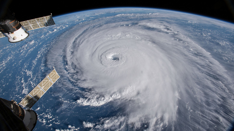 Hurrikan "Florence" wird schwächer - Dennoch Warnung vor Lebensgefahr 