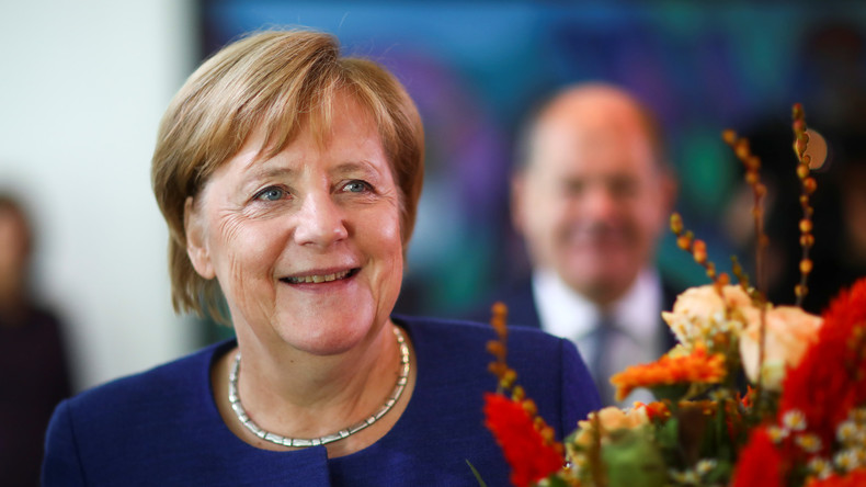 "CDU-Rebell" und neuer Unionsfraktionschef Brinkhaus sagt Merkel Unterstützung für Parteivorsitz zu
