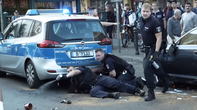 Berlin-Kreuzberg: Festnahme eines mutmaßlichen Fahrraddiebes eskaliert vollkommen