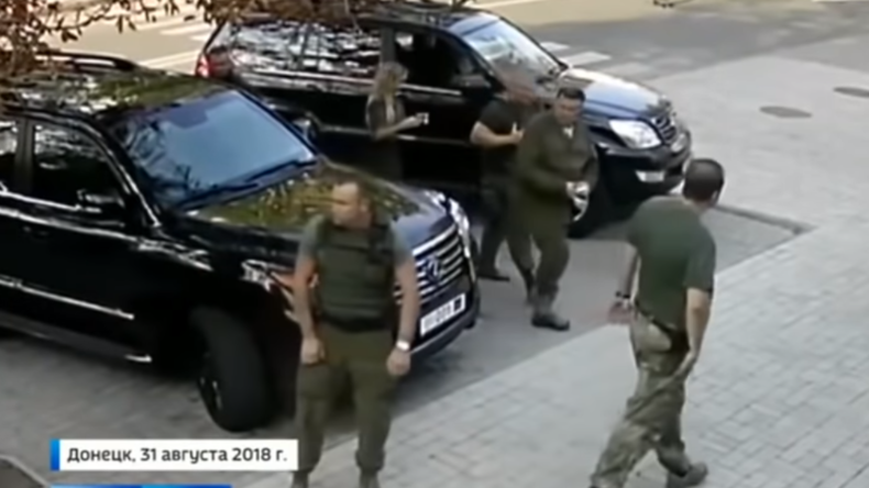 Video zeigt letzte Lebensmomente von Donezk-Präsident Sachartschenko und tödliche Explosion
