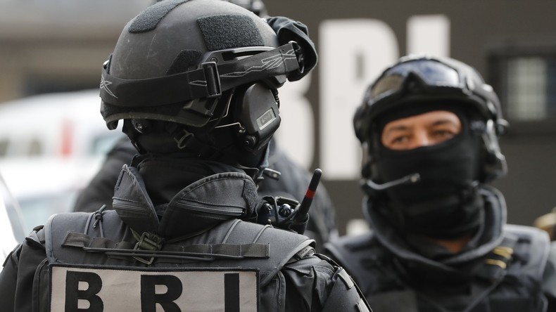 Antiterror-Einsatz im Norden Frankreichs - rund 200 Polizisten vor Ort