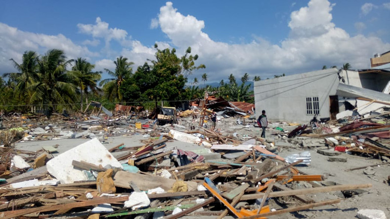Mehr als 1.400 Tote bei Tsunami-Katastrophe in Indonesien 