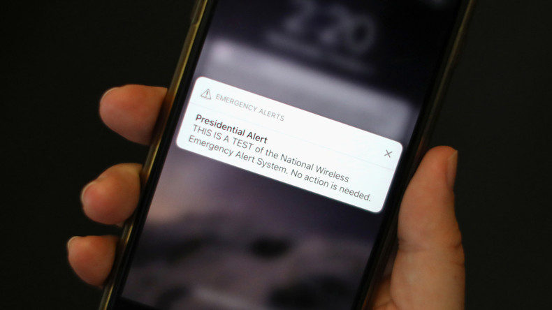 Nicht unterdrückbare SMS von Trump in jedem Handy: USA testen Warnsystem "Presidential Alert" 