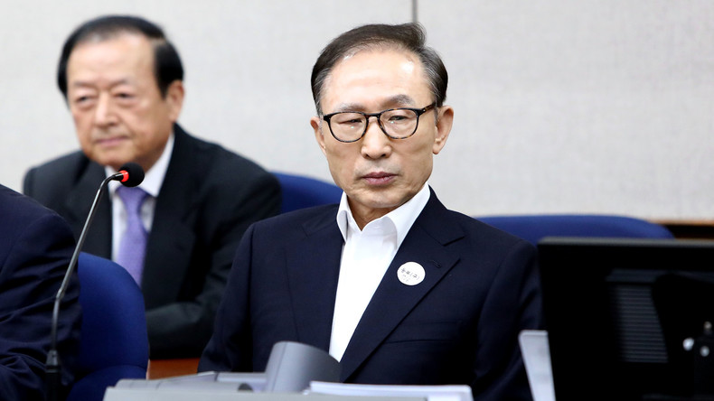 Südkoreas Ex-Präsident Lee zu 15 Jahren Haft verurteilt