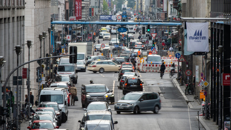Diesel-Urteil in Berlin: Städtetag fordert mehr Druck auf Autobauer - SPD spricht von Bußgeld 
