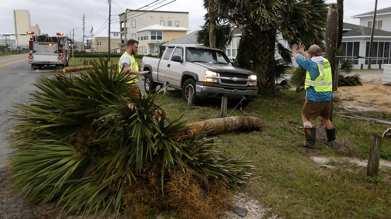 Hurrikan "Michael": Rettungsteams durchkämmen Florida 