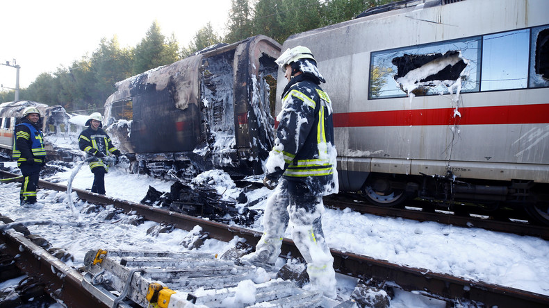ICE-Wagon völlig ausgebrannt: Bahn-Schnellstrecke Frankfurt-Köln gesperrt 