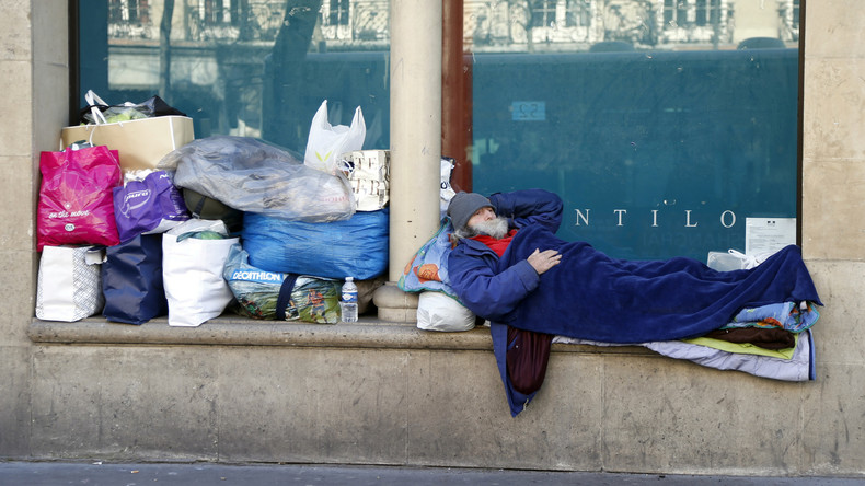 Pariser Obdachlose dürfen diesen Winter in Rathäusern übernachten 