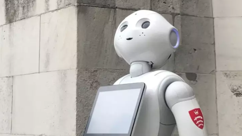 LIVE: Roboter tritt erstmals als Zeuge im britischen Parlament auf