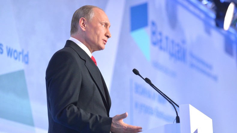 Wladimir Putin beim Diskussionsklub "Waldai" (deutsche Simultanübersetzung)
