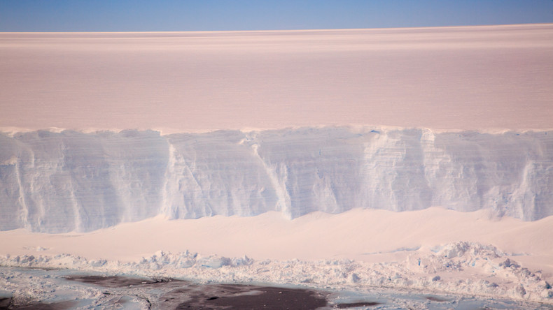 Perfekter Eis-Quader: NASA findet riesigen Eisberg mit geraden Kanten und Flächen in Antarktis
