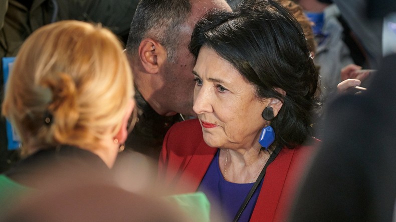Ex-Außenminister Georgiens in Stichwahl um Präsidentenamt