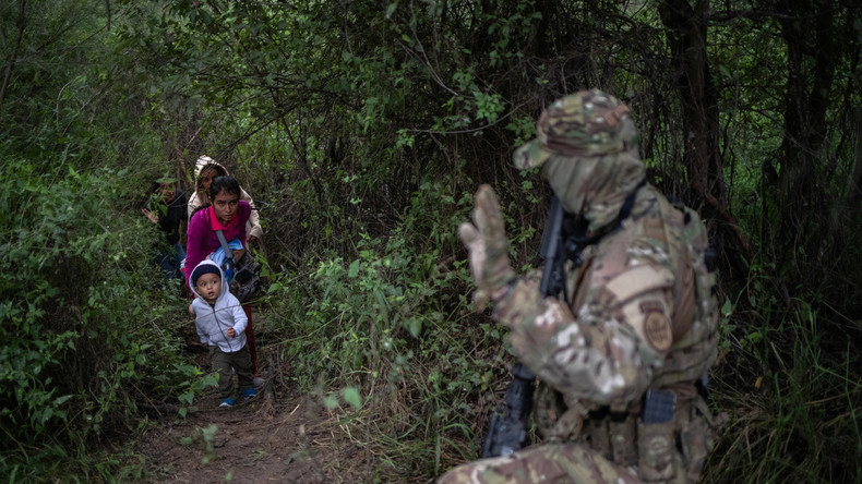 Weiteres Militär gegen Migranten: Zahl der US- Soldaten an Grenze könnte auf 15.000 steigen 