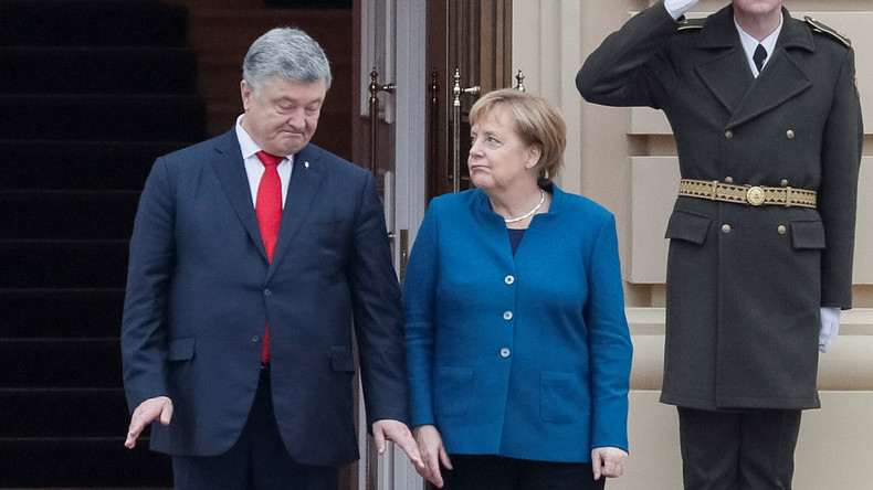 Merkel in Kiew, Deutschland in Moskau