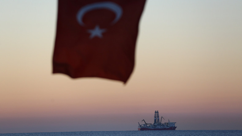 Erdoğan: "Seeräuber, die Erdgas vor Zypern abzapfen, werden bezahlen"