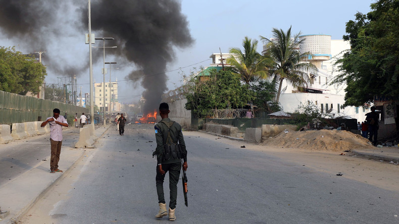 Mindestens 19 Tote bei Bombenanschlag auf Hotel in Mogadischu 