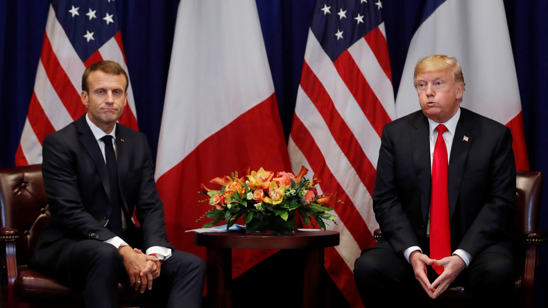 Donald Trump beginnt Besuch in Frankreich mit Angriffen gegen Emmanuel Macron 