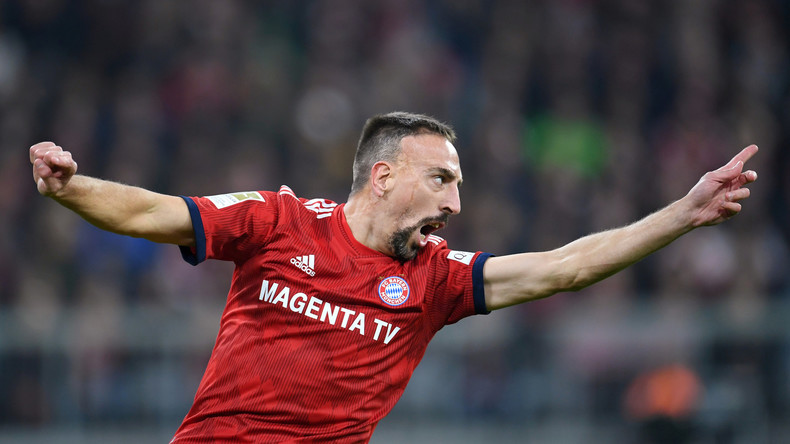 FC-Bayern-Spieler Ribéry ohrfeigt Reporter nach Niederlage: Fußballclub bestätigt Vorfall 