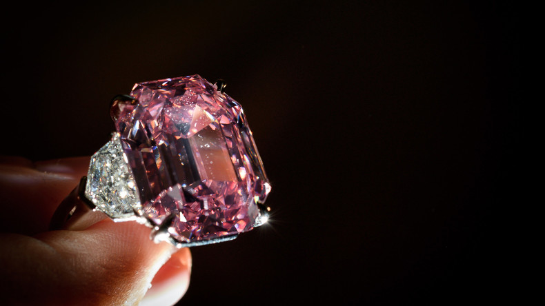 Diamant erzielt bei Versteigerung Rekordpreis pro Karat