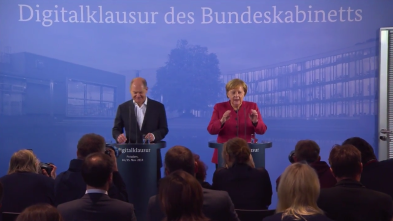 Deutschland: Merkel "glücklich" mit dem Entwurf des Brexit-Deals