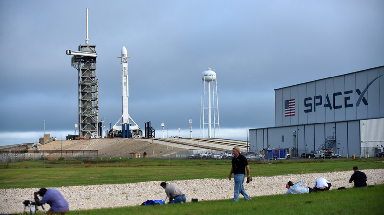 Der 18. erfolgreiche Start seit Jahresbeginn: SpaceX bringt katarischen Satelliten ins Weltall 