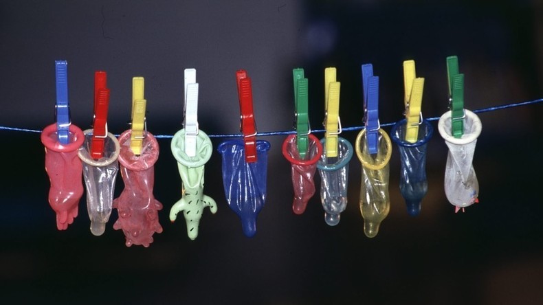 Reuse & Recycle: Polizei in China findet eine halbe Million gefälschte Kondomschachteln 