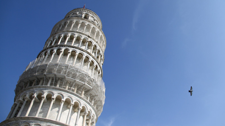 Schiefer Turm von Pisa immer weniger schief 