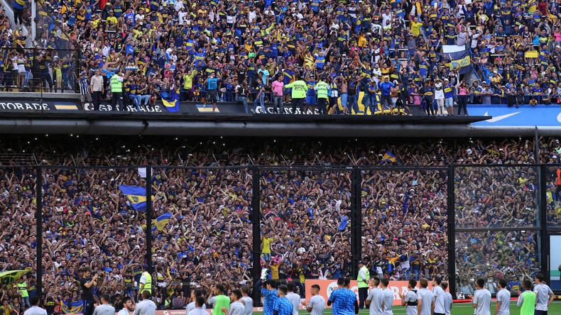 Buenos Aires im Fuß­ball­fie­ber - Mehr als 50.000 Fans bei Training von Boca Juniors