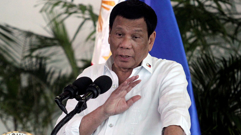 "Zahlt nicht für diese Idioten": Duterte ruft Philippiner auf, zu Hause zu beten