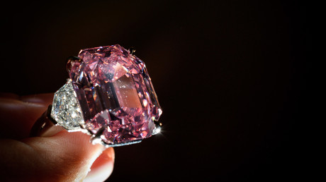 Diamant erzielt bei Versteigerung Rekordpreis pro Karat