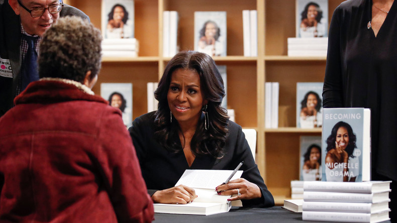 Michelle Obamas Autobiografie avanciert zum US-Bestseller des Jahres
