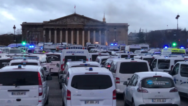 Frankreich: Auch Sanitäter ziehen auf die Barrikaden gegen Macrons Reformpolitik