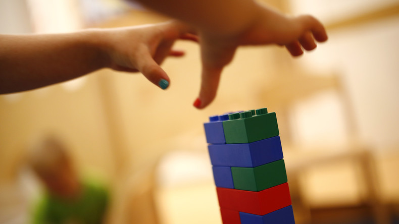 Lego-Stiftung finanziert Spielprojekte für Flüchtlingskinder 