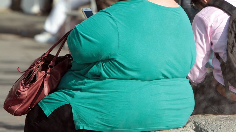Schweres Schicksal: 136 Kilogramm schwere Frau tötet Freund mit eigenem Körpergewicht