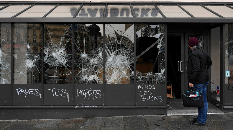 Pariser Rathaus vermeldet gravierende Schäden durch "Gelbwesten"-Demo