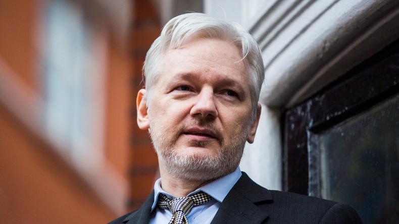 Assange: "Man will mich zum Schweigen bringen – nur auf raffiniertere Art als Khashoggi"