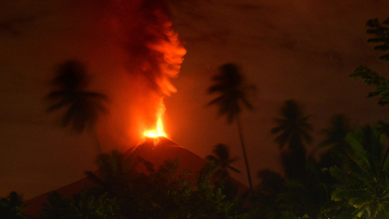 Vulkanausbruch auf Sulawesi 