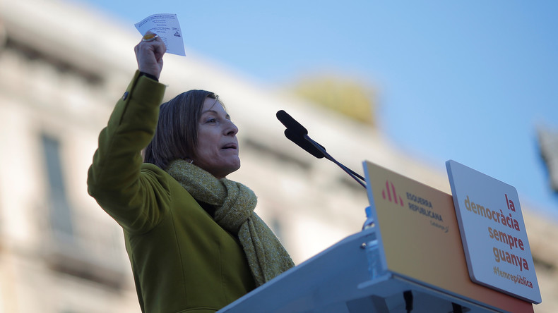 Nach neun Monaten Haft: Ehemalige Sprecherin des katalanischen Parlaments hofft auf Hilfe der EU