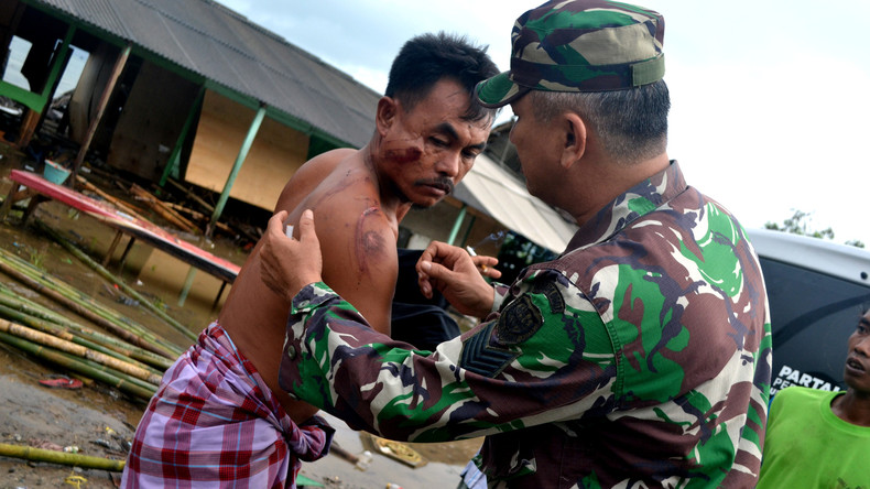 Mehr als 160 Tote bei Tsunami-Katastrophe in Indonesien