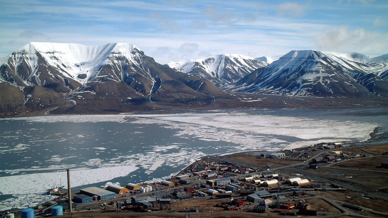 Bankraub ohne Fluchtweg: Mann überfällt Bank auf norwegischem Archipel Spitzbergen