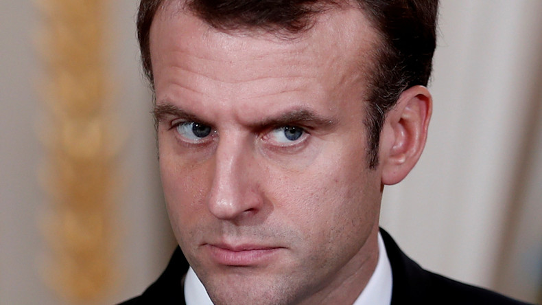 Frankreich: Macron traut sich nur noch geschminkt aus dem Haus