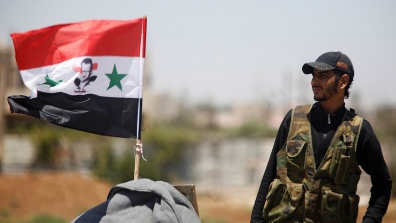 Kurdische YPG bittet Damaskus um Schutz vor Türkei-Offensive: Syrische Armee rückt in Manbidsch ein