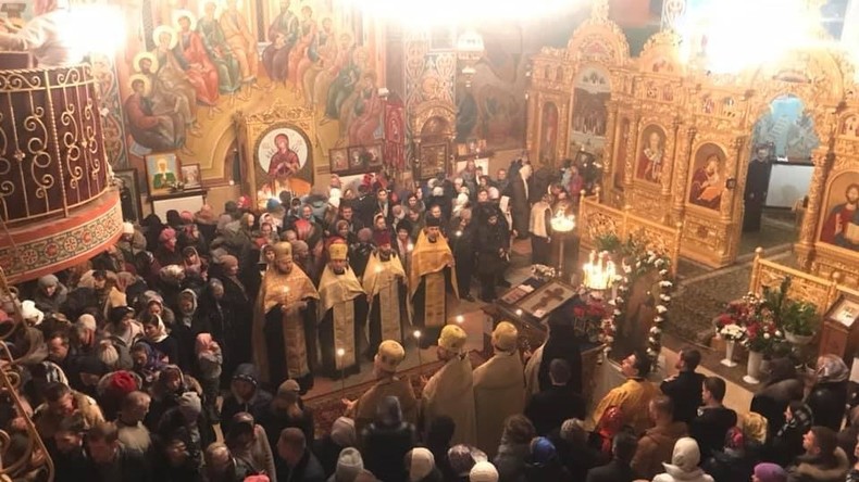 Weil Akzeptanz fehlt: Behörden in der Ukraine drängen Gemeinden zum Übertritt zur "Nationalkirche"