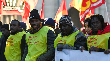 Tausende demonstrieren in Rom für Migrantenrechte