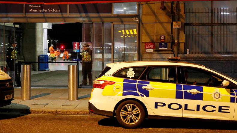 Drei Verletzte bei Messerattacke in Manchester – Anti-Terror-Einheit ermittelt
